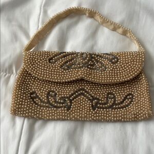Vintage Elegant Pearl Embellished Tan Clutch